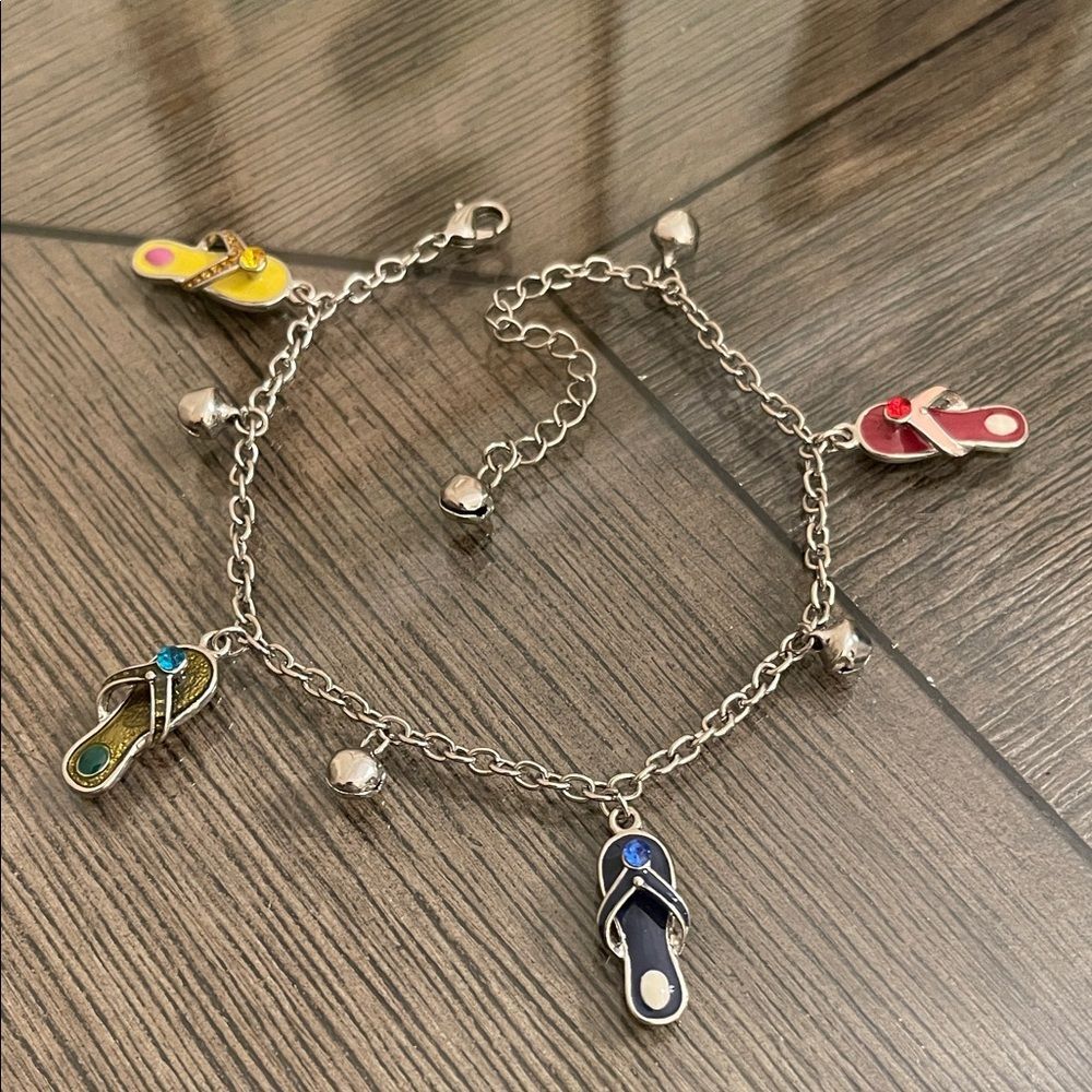 Vintage Y2K Flip Flop Ankle Bracelet with Bells - Picture 15 of 15
